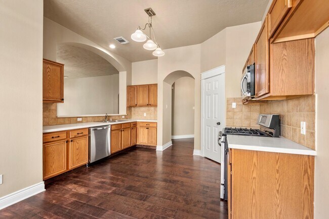 Building Photo - 3610 Hill Family Ln