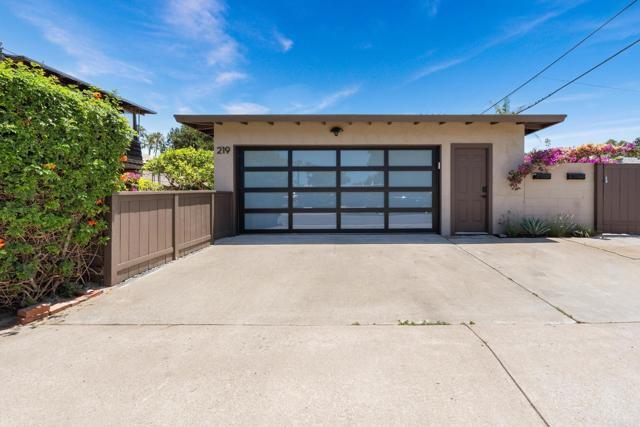 Building Photo - 219 24th St