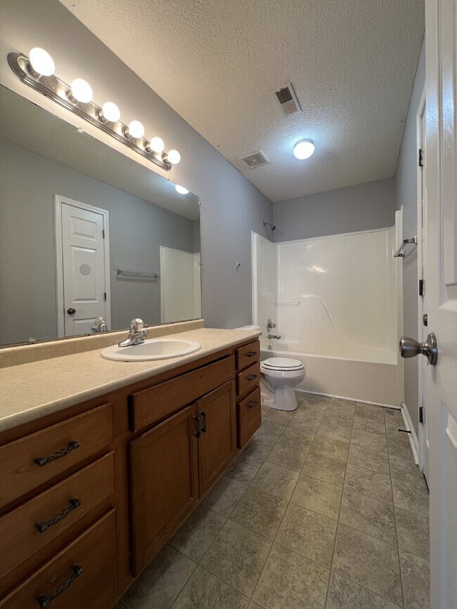 Building Photo - 1318 Whetstone Ct