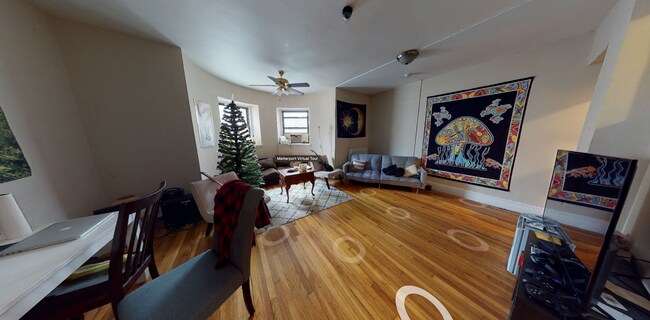 Building Photo - 1091 Boylston St