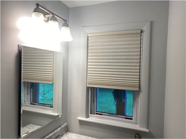 Bathroom - 549 S Franklin St
