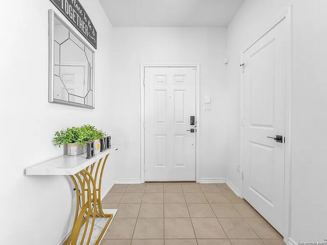 Building Photo - 15836 Selene View