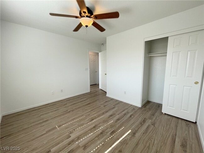 Building Photo - 9758 W Hanover Grove Ave