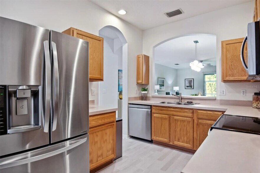 Kitchen - 18108 Nassau Point Dr