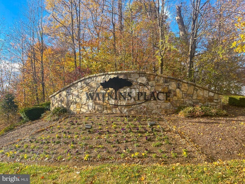 Building Photo - 12332 Rollys Ridge Ave