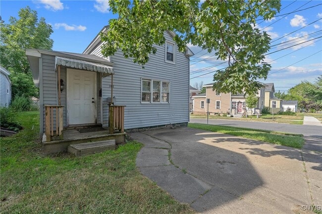 Building Photo - 148 W Cayuga St