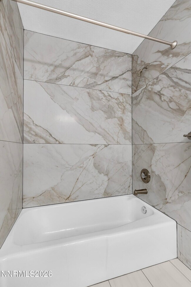 Building Photo - 3274 Alum Creek Ct