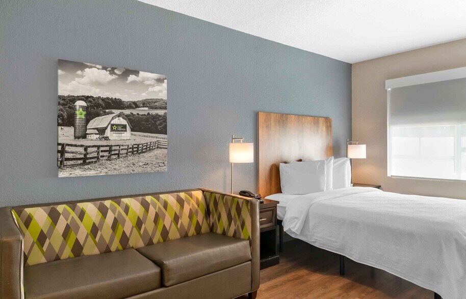 Building Photo - Furnished Studio-Fort Lauderdale - Cypress Creek - Park North