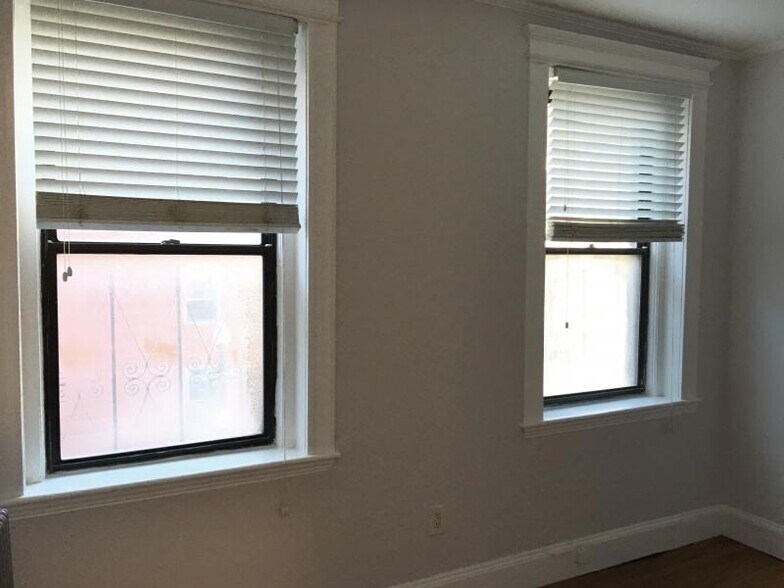 Building Photo - 34 East Newton St