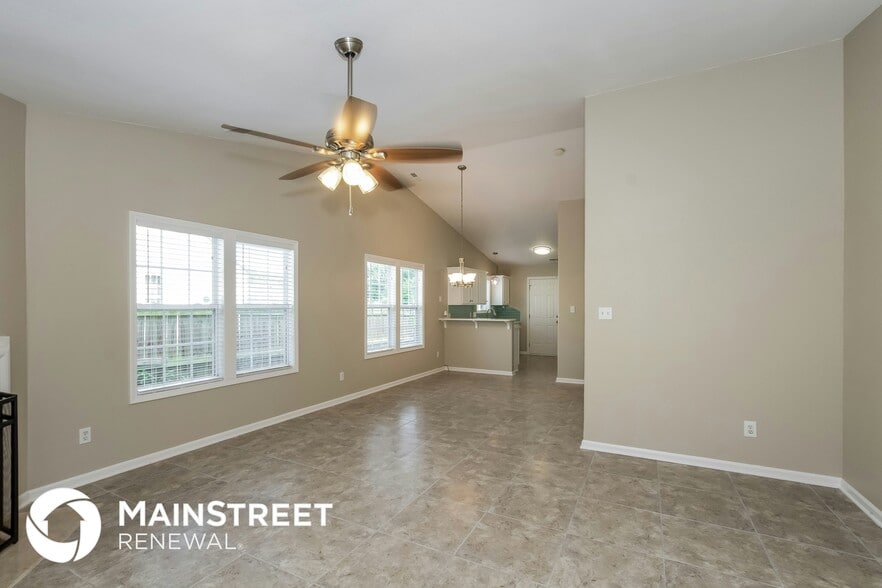 Building Photo - 3019 Great Falls Dr