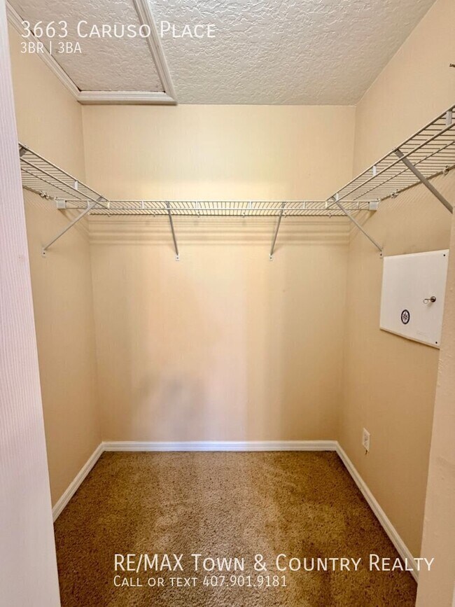 Building Photo - 3663 Caruso Pl