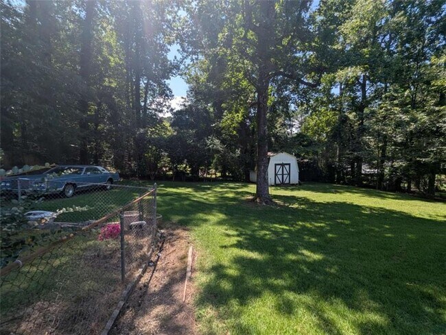 Building Photo - 4020 Kelden Ct SW