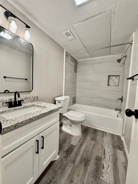 Building Photo - 734 Ticonderoga Dr