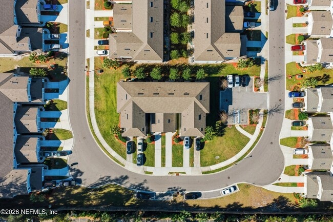 Building Photo - 377 Aralia Ln