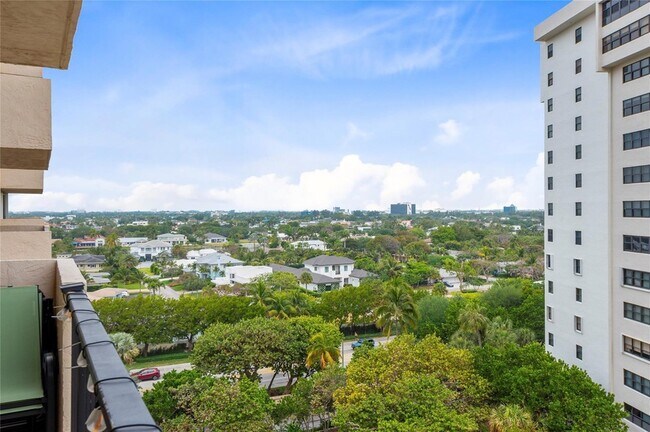 Building Photo - 5000 N Ocean Blvd