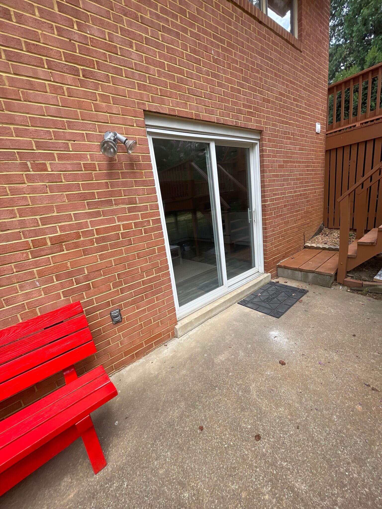 Building Photo - 7529 Fairwood Ln