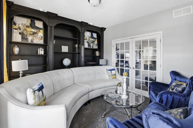 Building Photo - 2950 E Stone Creek Blvd