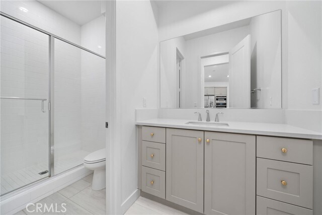 Building Photo - 185 Sash