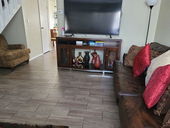 Building Photo - 4770 S Topaz St