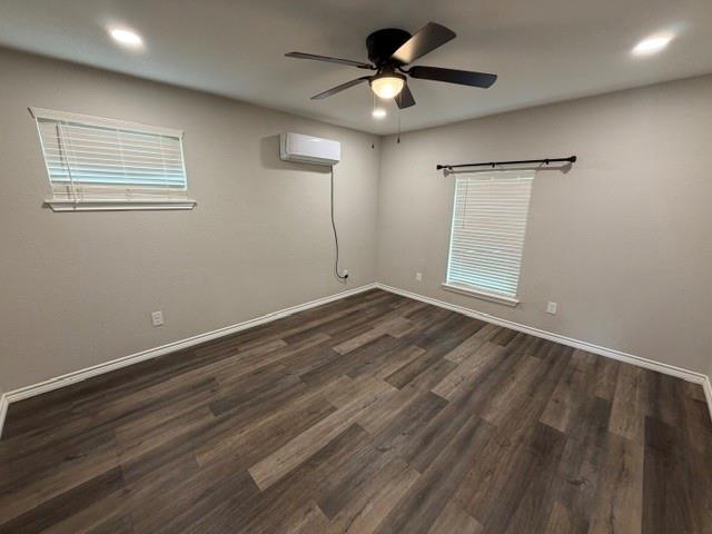 Building Photo - 1311 Manor Dr