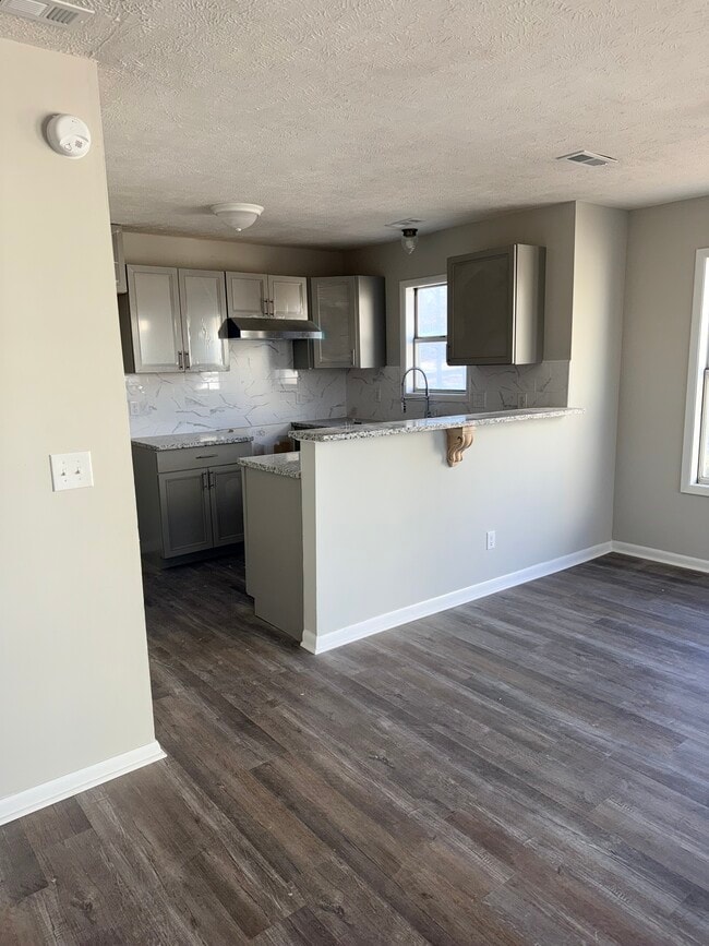 Building Photo - Willowbrook