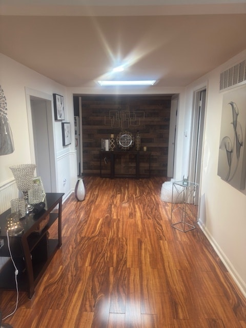 Building Photo - 22172 W Pineview Dr