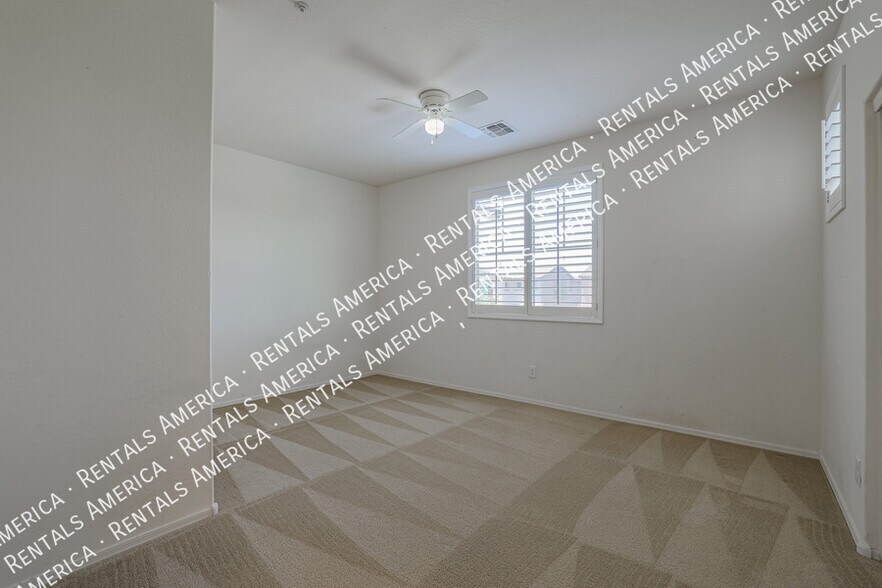 Building Photo - 3457 E Mia Ln