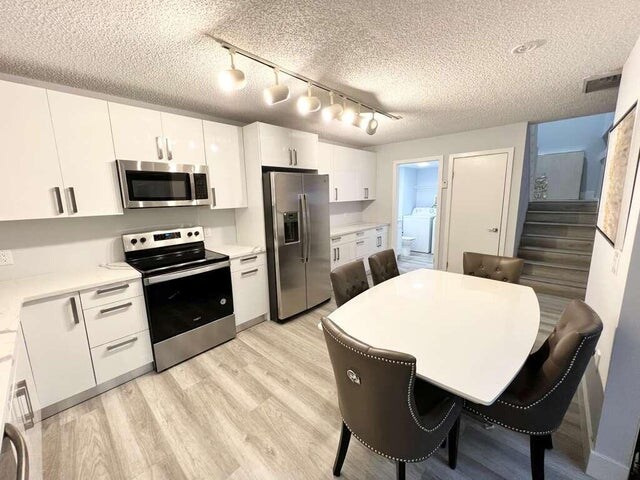 Building Photo - 118 1st Terrace