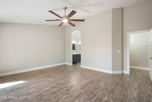 Building Photo - 9295 E Rockwood Dr
