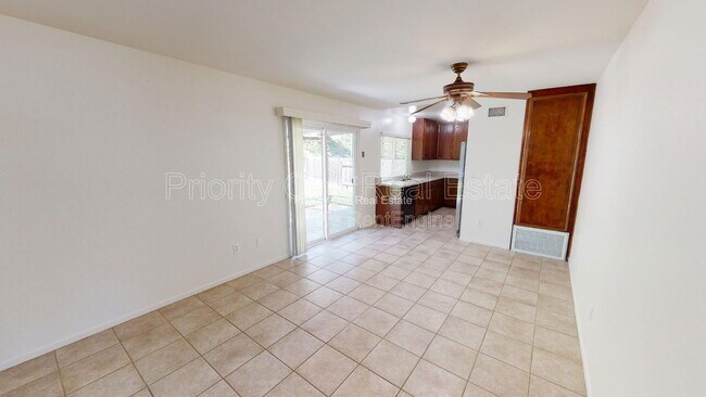 Building Photo - 15358 Andorra Way