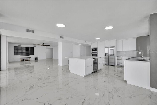 Building Photo - 3000 N Atlantic Ave