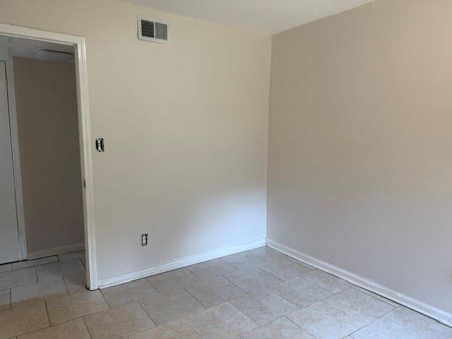 Building Photo - 3178 Nectarine Cir
