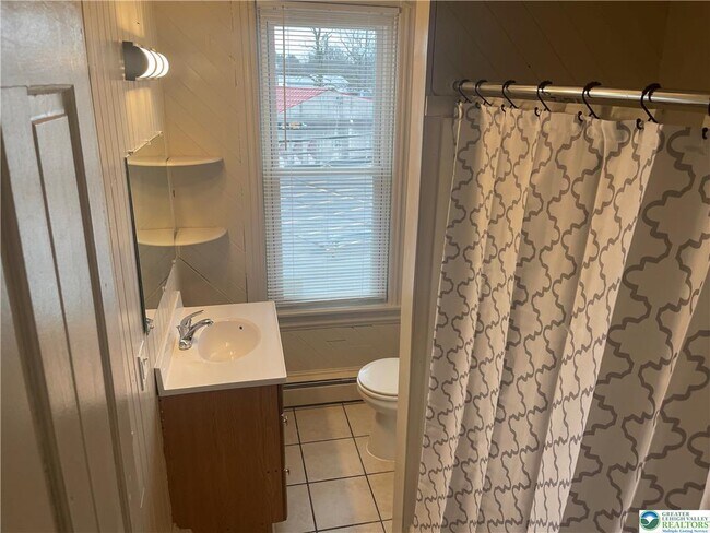 Building Photo - 1053 Rising Sun Rd