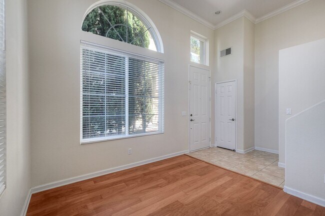 Building Photo - 3726 Mykonos Ln
