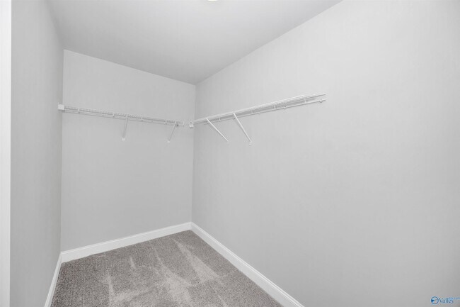 Building Photo - 134 Heritage Lakes Blvd