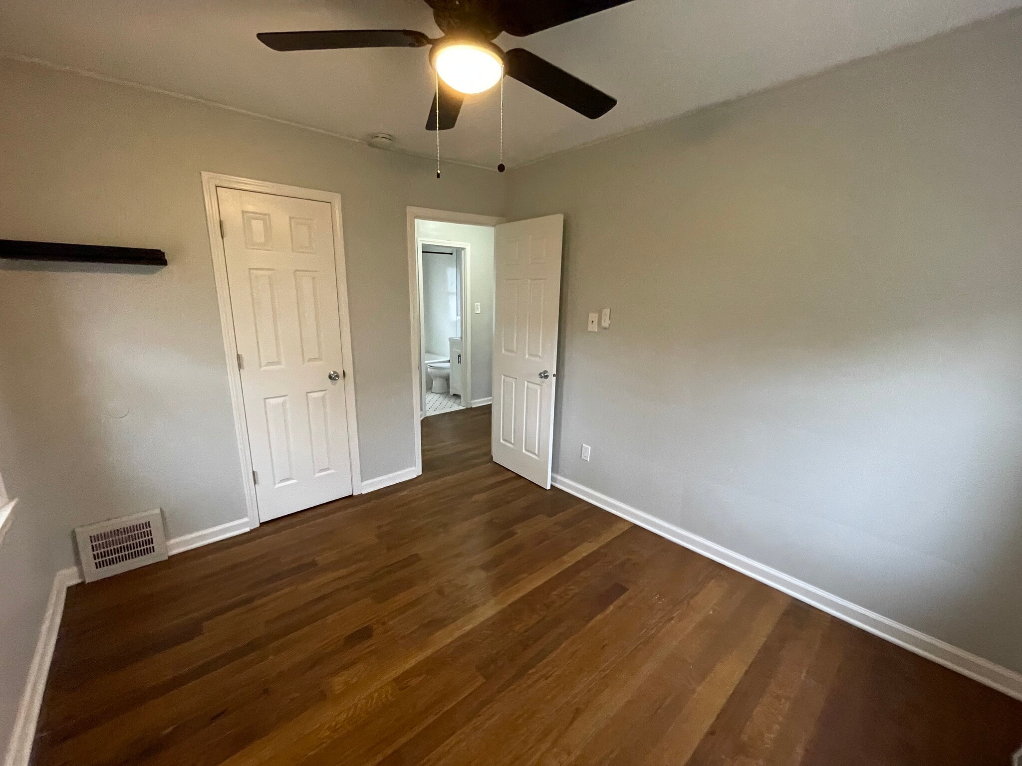 Building Photo - 3620 Monroe St