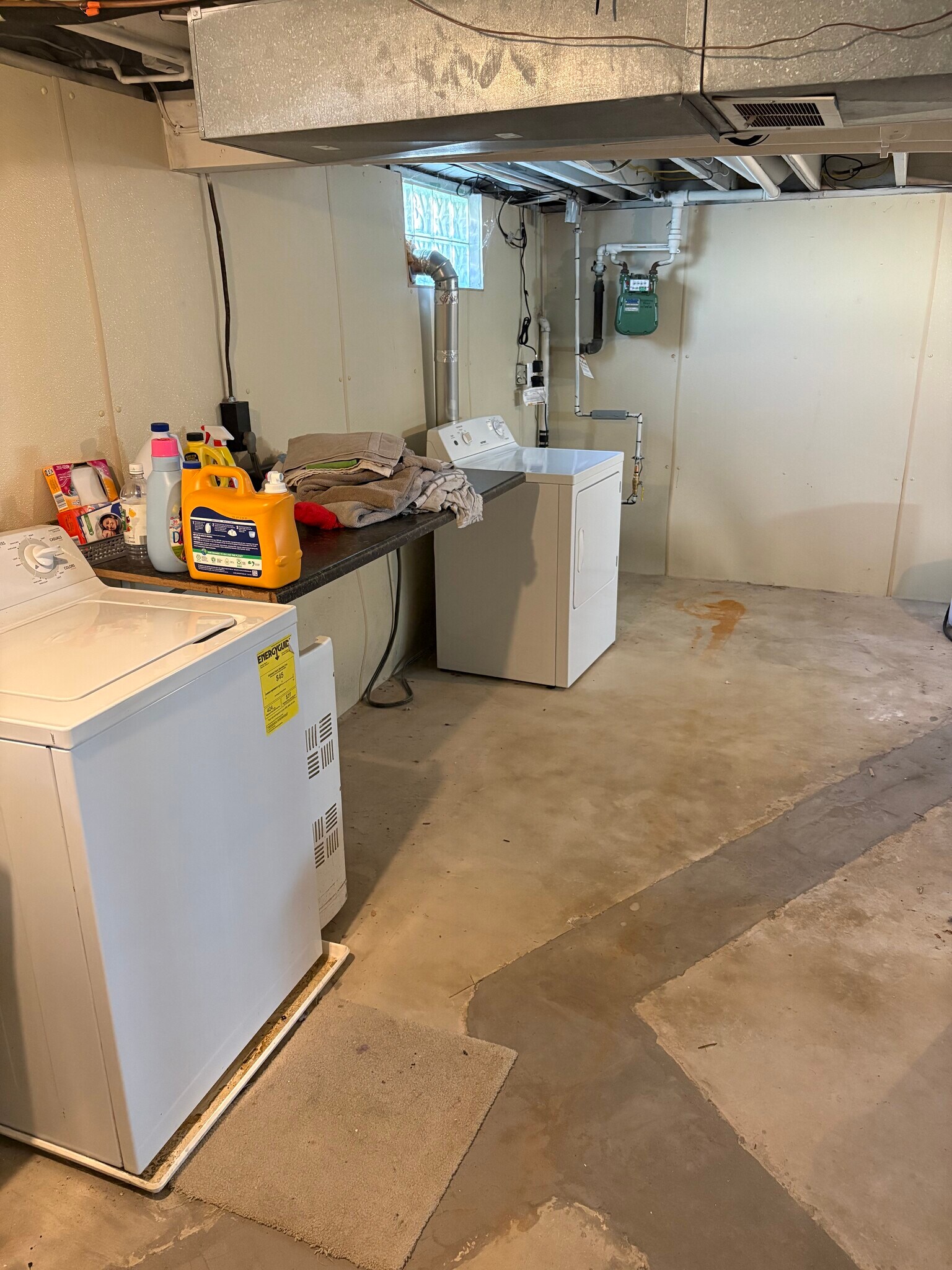 Building Photo - 211 27th St SE