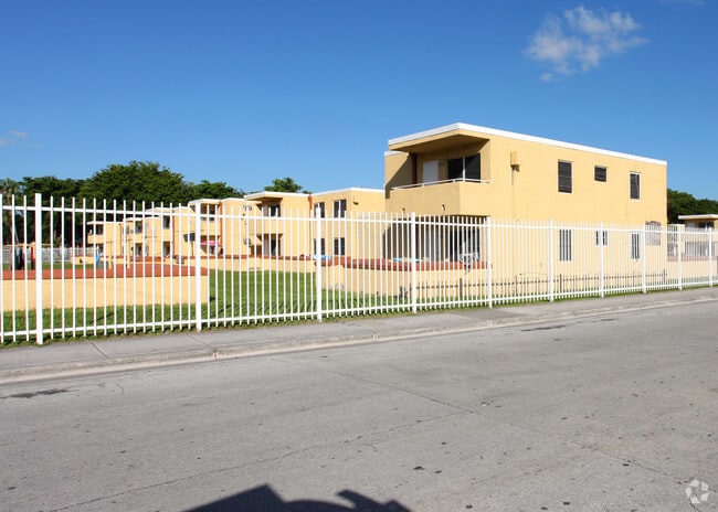 Building Photo - Annie Coleman Site 14