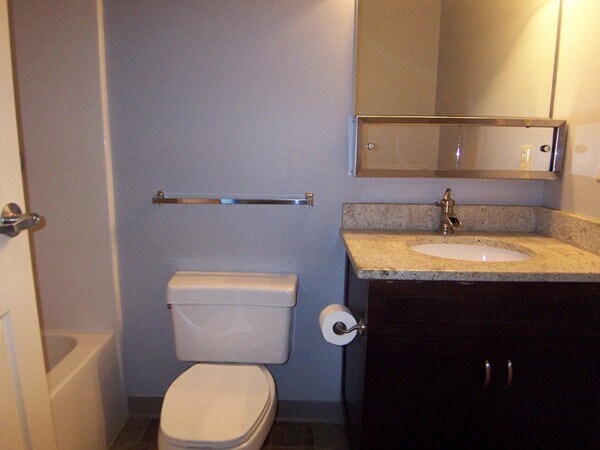 Building Photo - 1 Watermill Pl