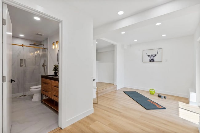 Building Photo - "Remodeled - Charming 3-Bed Sanctuary with...