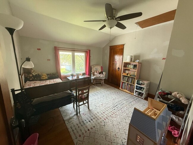 Building Photo - 3 Bed 2 Bath Single Family Home in Antigo