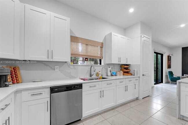 Building Photo - 17805 SW 114th Ct