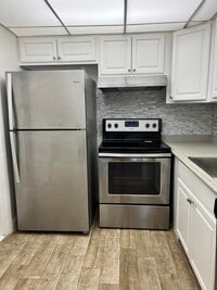 Building Photo - 632 NW 13th St