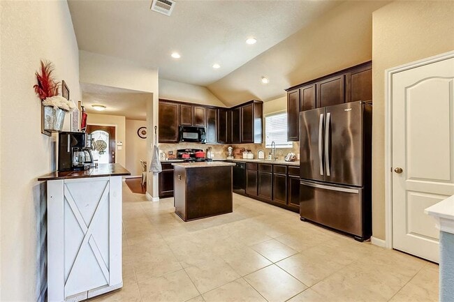 Building Photo - 9973 Spring Rock Ln