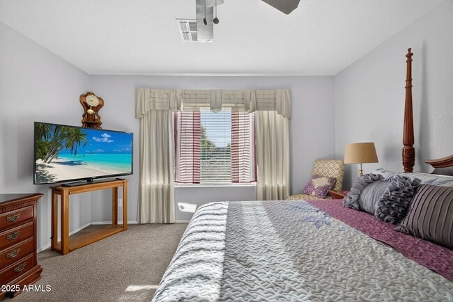 Building Photo - 1831 E Lindrick Dr