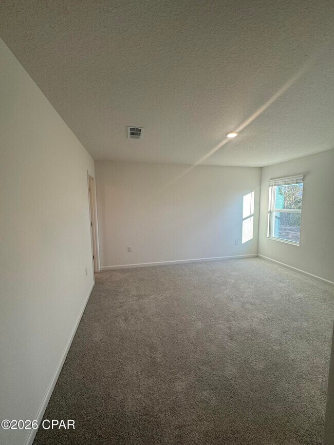 Building Photo - 3942 Lombard St