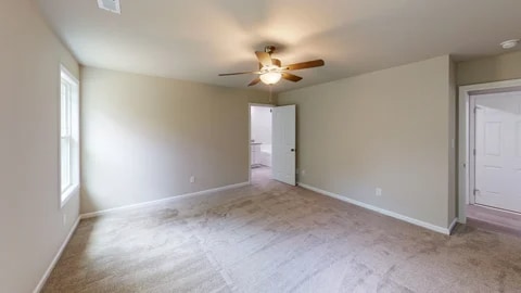 Building Photo - 108 Red Maple Pl