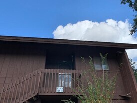 Building Photo - 235 Molokai Vlg