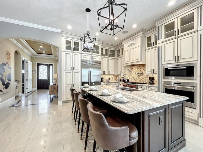 Building Photo - 760 Golden Bear Dr