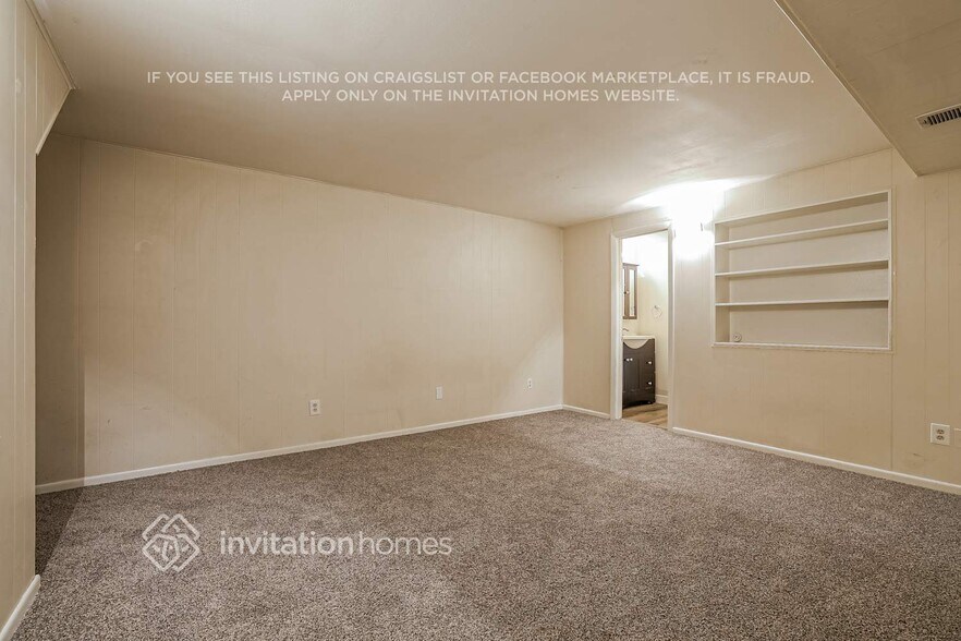 Building Photo - 3891 Jackson Way